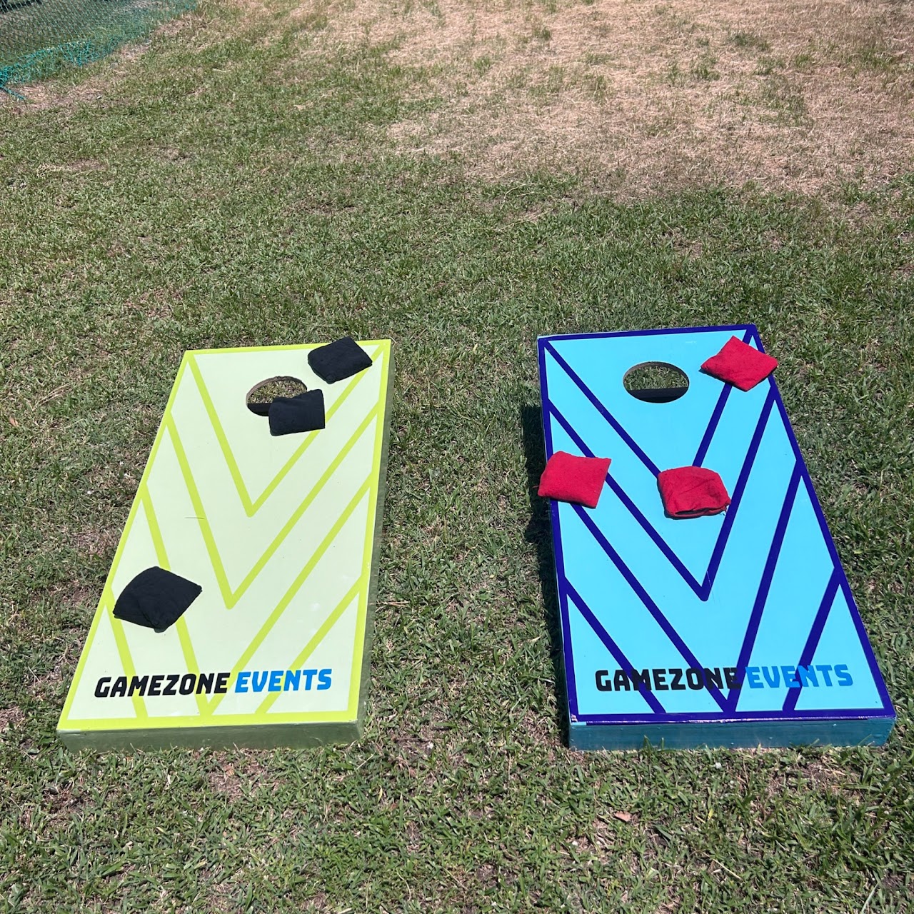 Corn hole toss