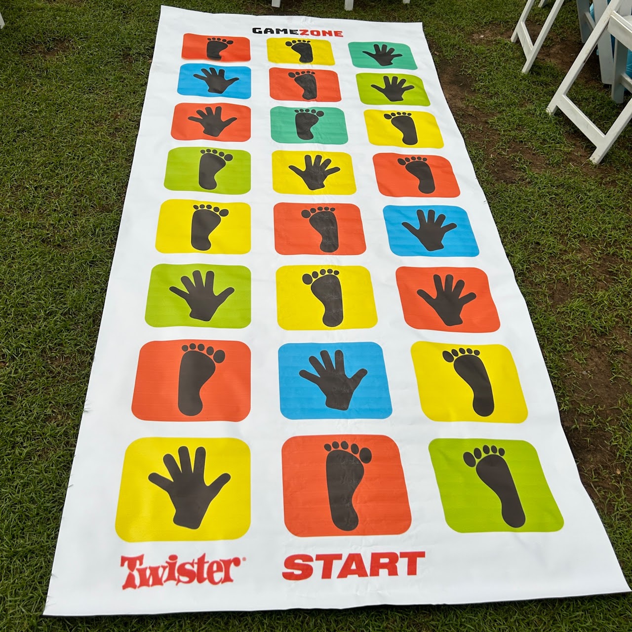Giant twister mat
